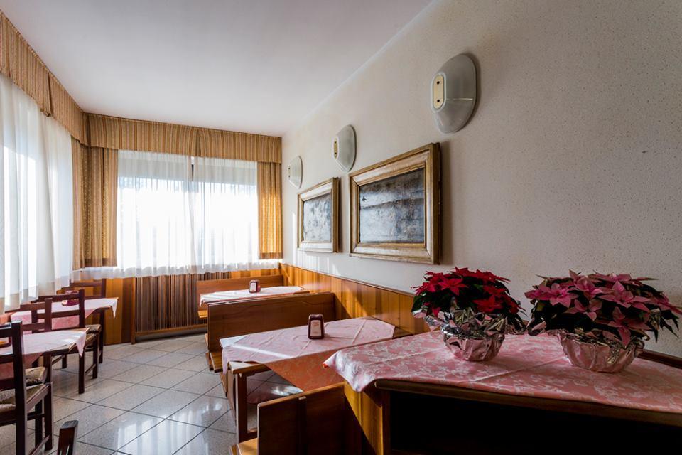 Hotel Fattori ボローニャ エクステリア 写真